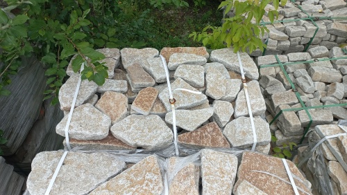 Гранитный плитняк галтованный для парковки купить в Перми