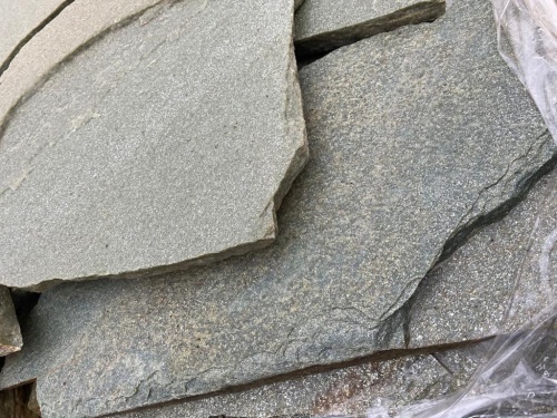 Плитняк златолит зелёный для цоколя, отмостки купить в Перми