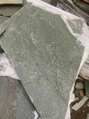 Плитняк златолит зелёный для цоколя, отмостки купить в Перми