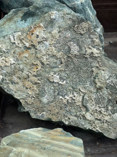 Ландшафтные глыбы зелёные 200-500 килограмм купить в Перми