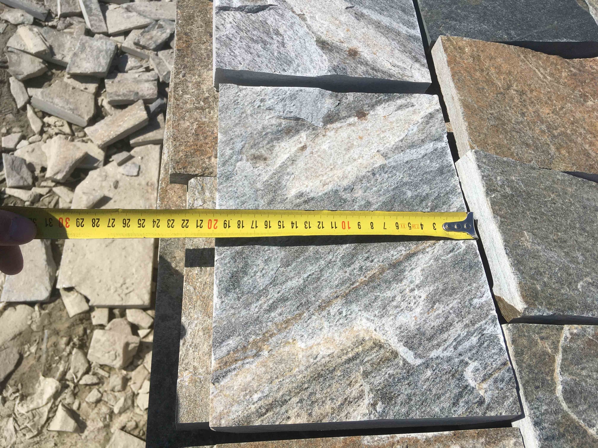 Плитка пилёная златолит Уральский для фасада купить в Перми