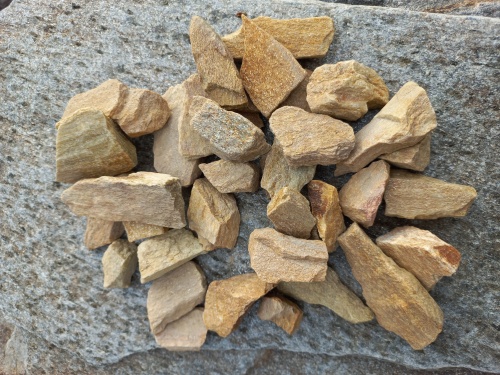 Златолит жёлтый декоративная каменная крошка купить в Перми