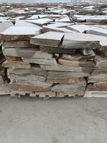 Плитняк песчаник серо-зелёный для мощения 60-65 мм купить в Перми